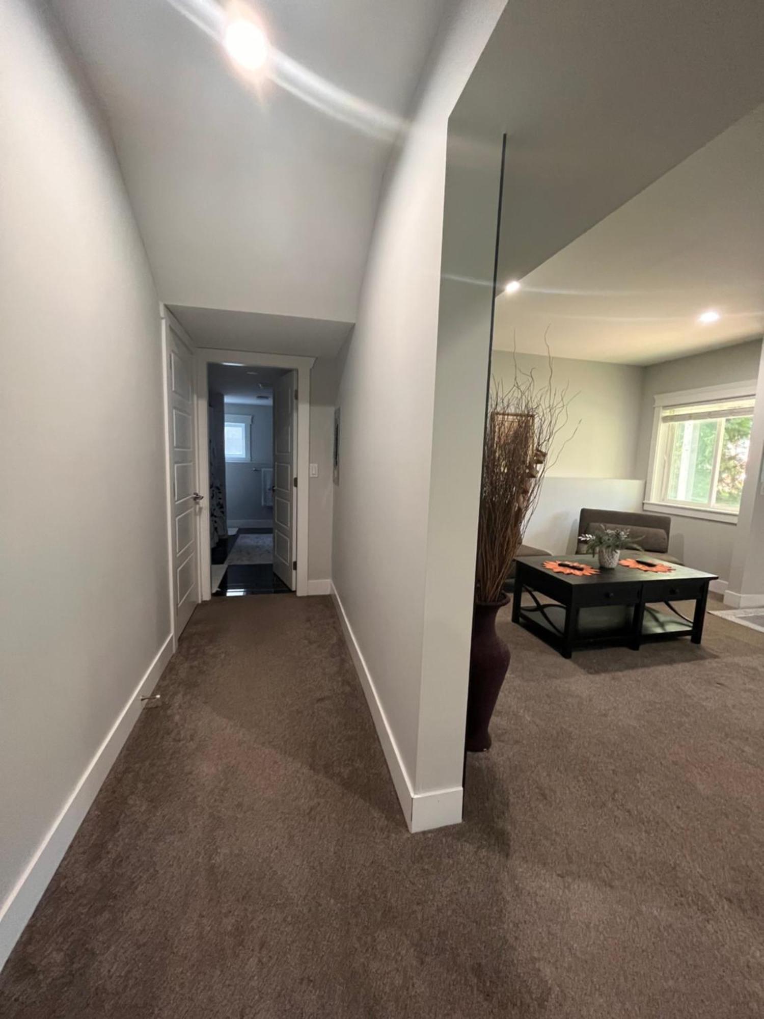 2 Bedroom Suite With Full Kitchen Revelstoke Zewnętrze zdjęcie